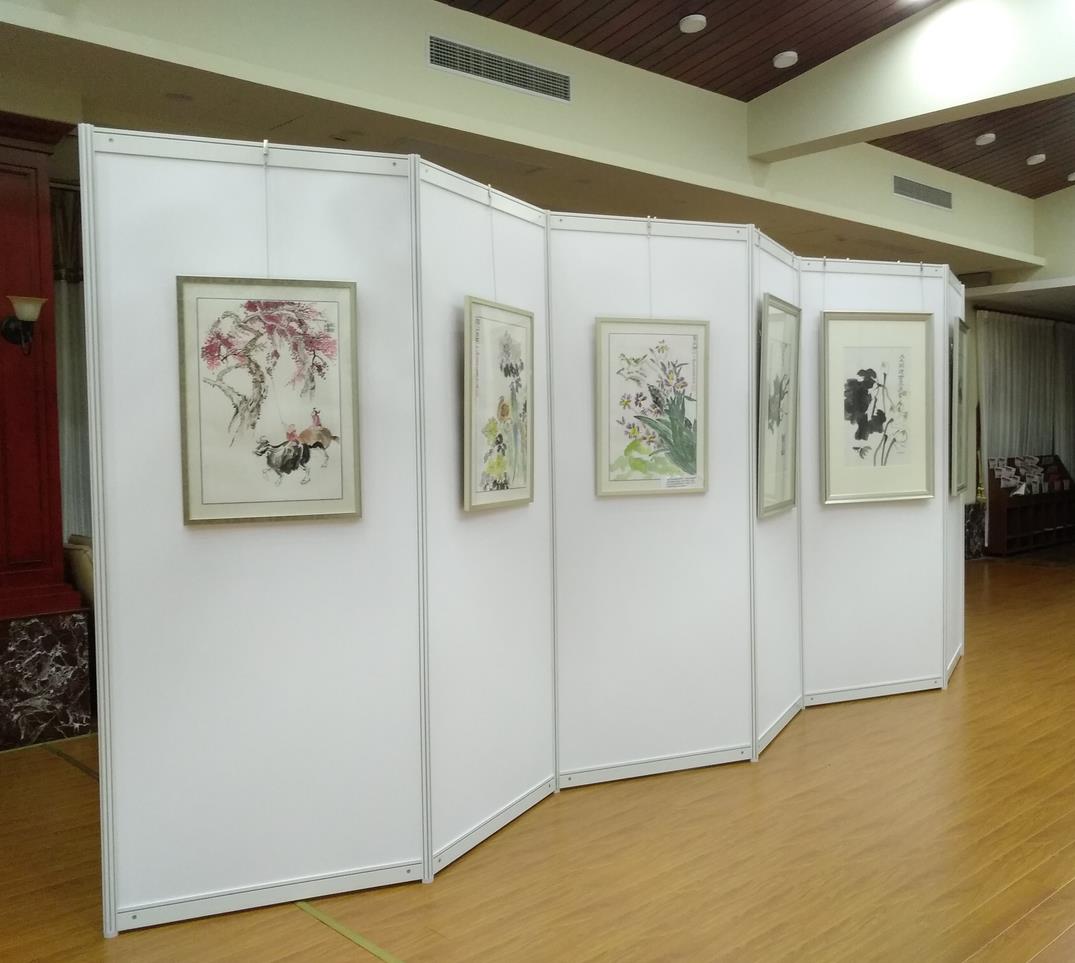 鋁合金展示架 移動廣告的優(yōu)選解決方案